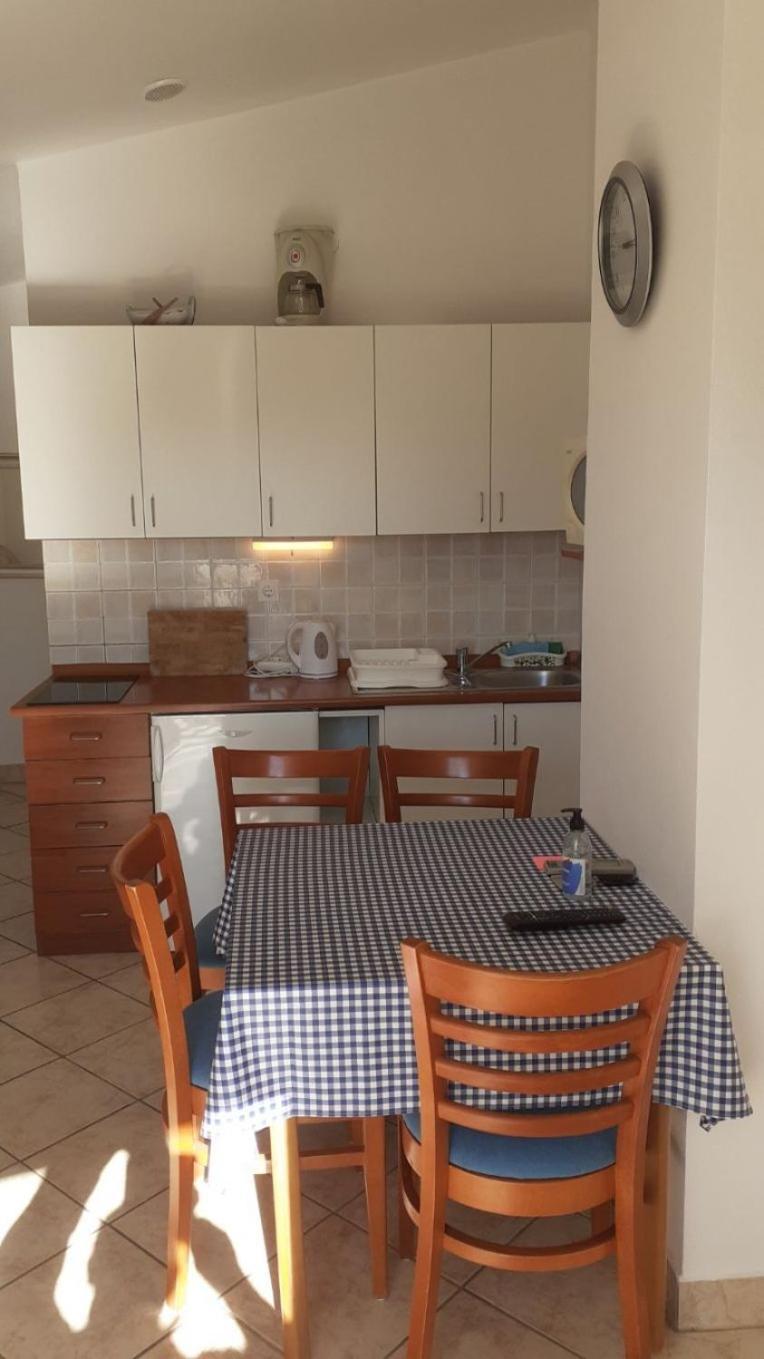 Apartments Dobri - 500M From Beach 닌 외부 사진